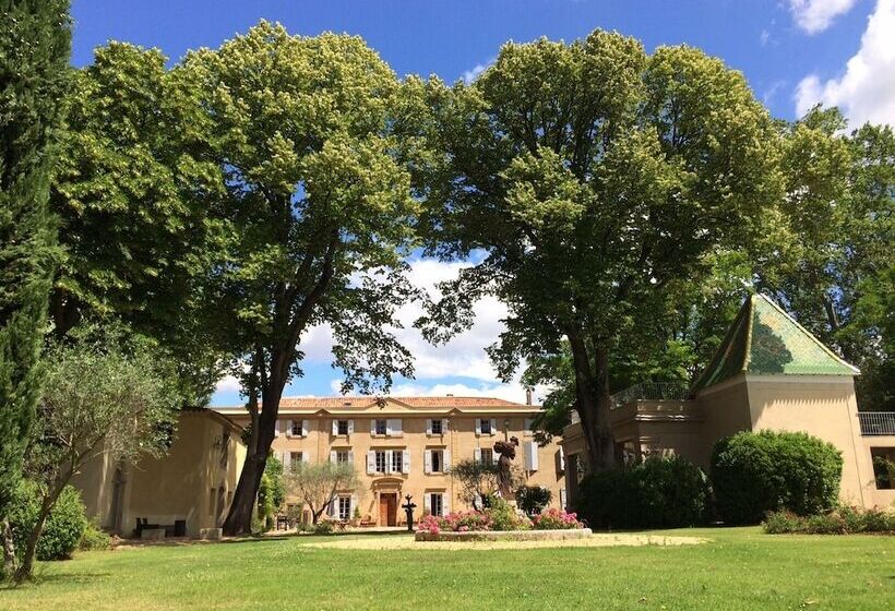 بنسيون Château Rieutort