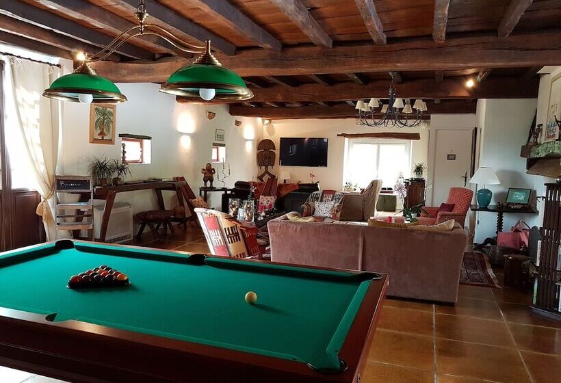 פנסיון Domaine De Millox