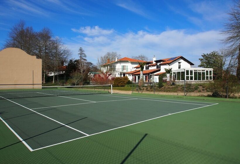 פנסיון Domaine De Millox