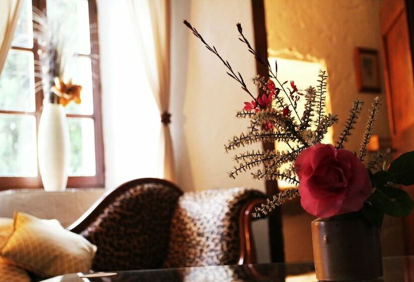 膳宿费 Domaine De Palats