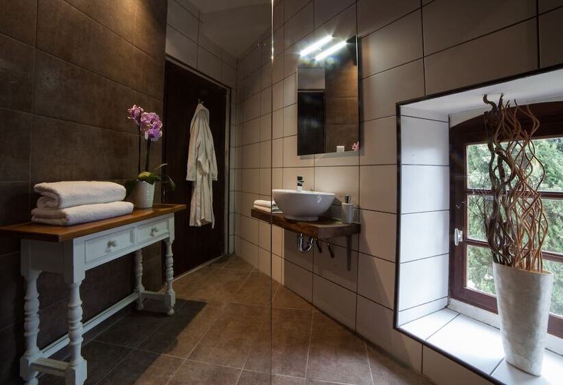 膳宿费 Domaine De Palats