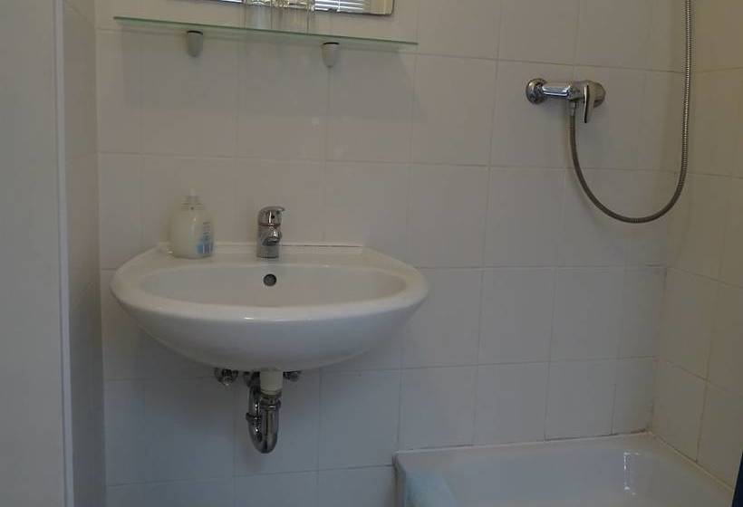 Пансион Gasthof Blaues Haus