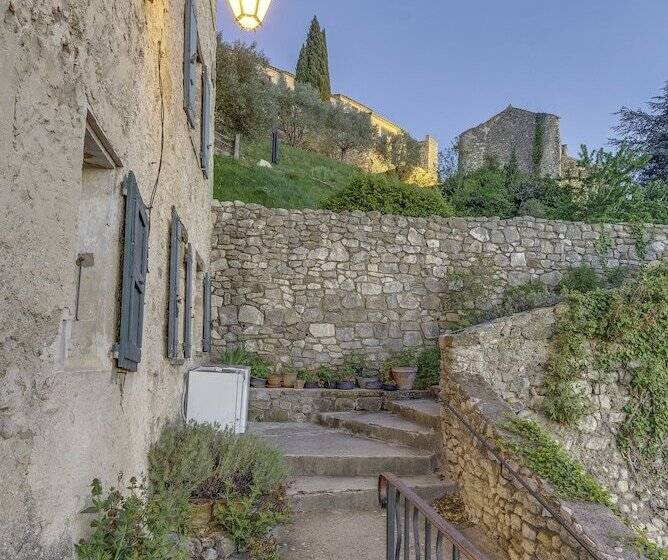 بنسيون Grand Gite Gigondas