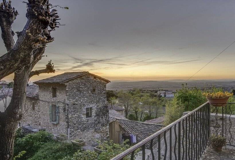 بنسيون Grand Gite Gigondas