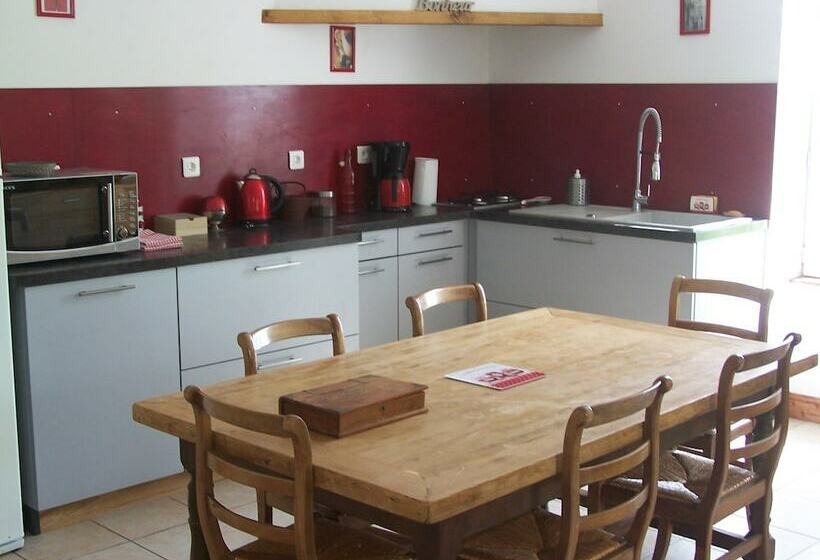 펜션 Gîte En Forterre