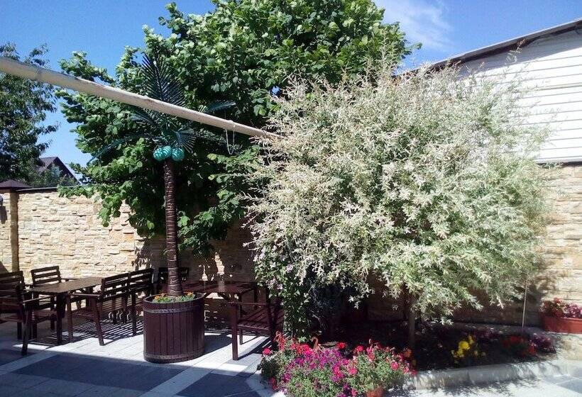 پانسیون Guest House Rendez Vous