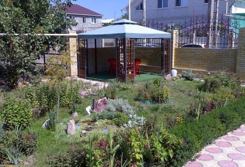 پانسیون Guest House Turovskih