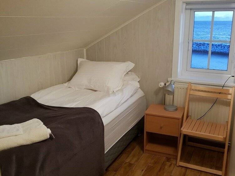 پانسیون Guesthouse Gullsól