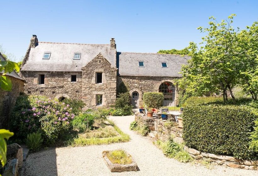 بنسيون La Grange De Coatelan