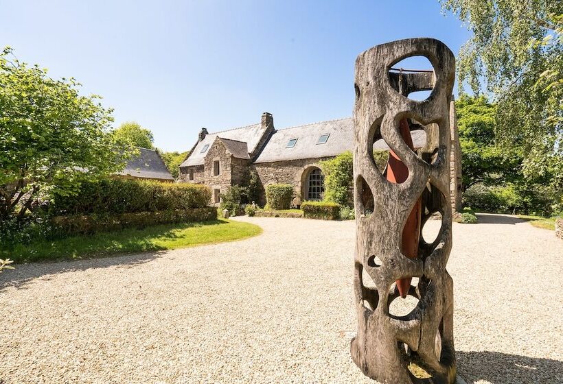 بنسيون La Grange De Coatelan