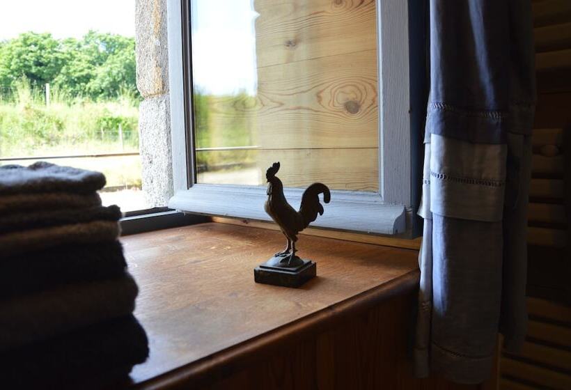 بنسيون La Grange De Coatelan