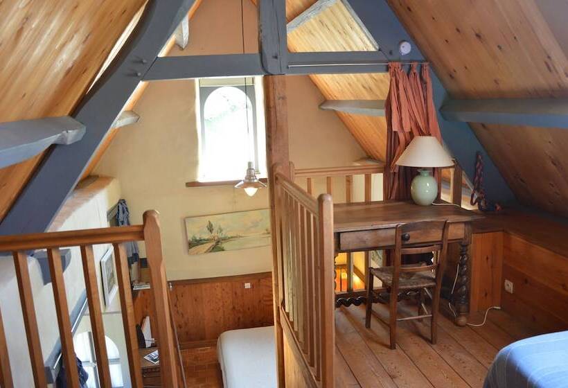 بنسيون La Grange De Coatelan