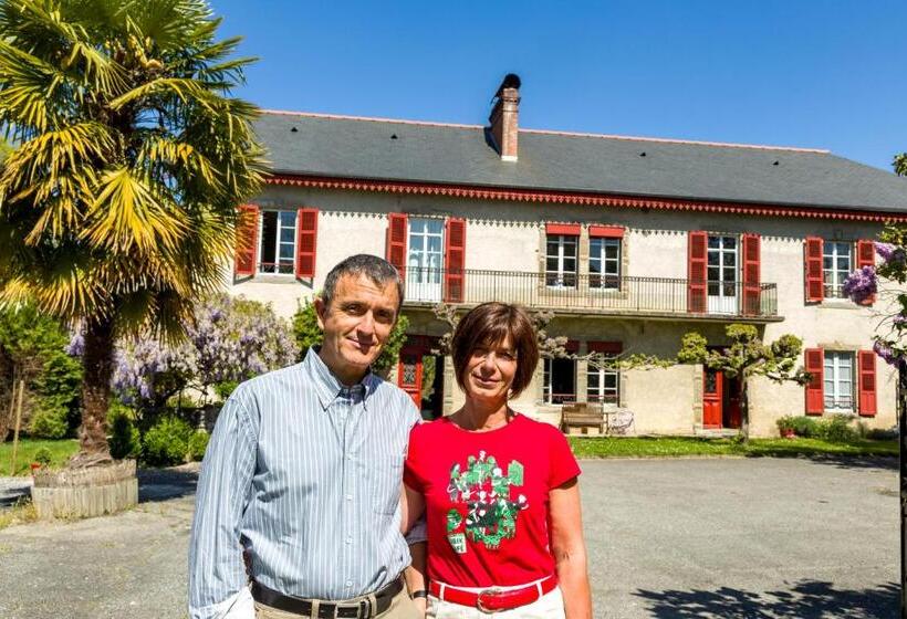 펜션 La Maison De L'ousse