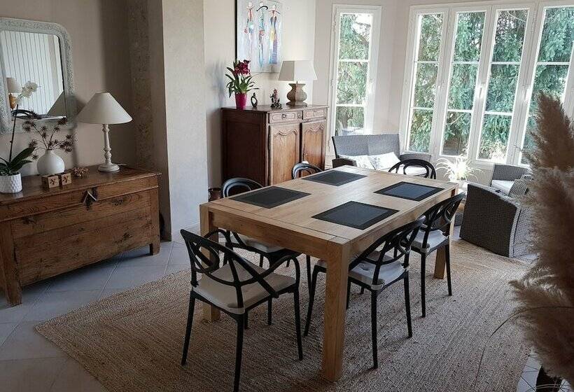 פנסיון La Montignonne