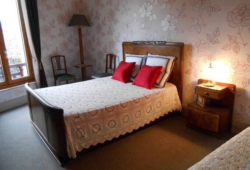 بنسيون La Passagere