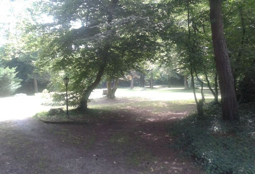 بنسيون La Passagere