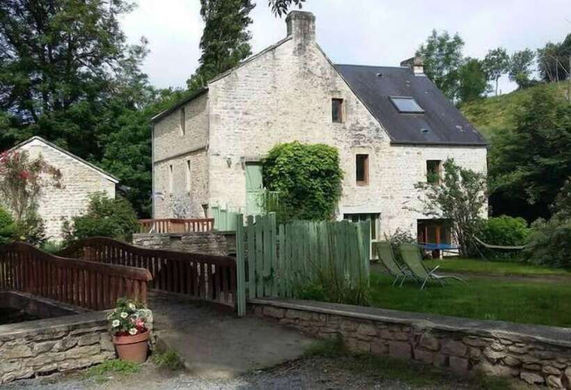 بنسيون Les 2 Gites Des Chambres De Capucine