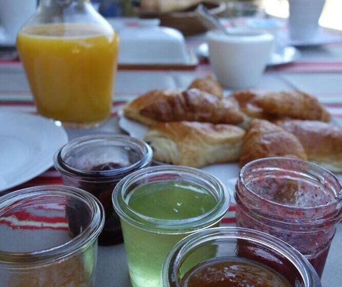 ペンション Maison Addama