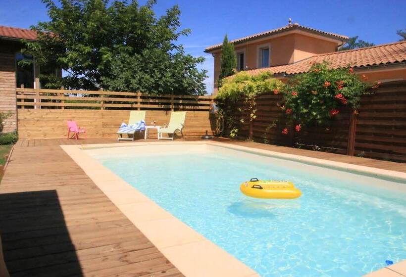 ペンション Maison Addama