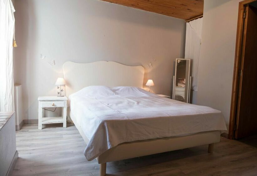 Пансион Moulin De Saint Avit