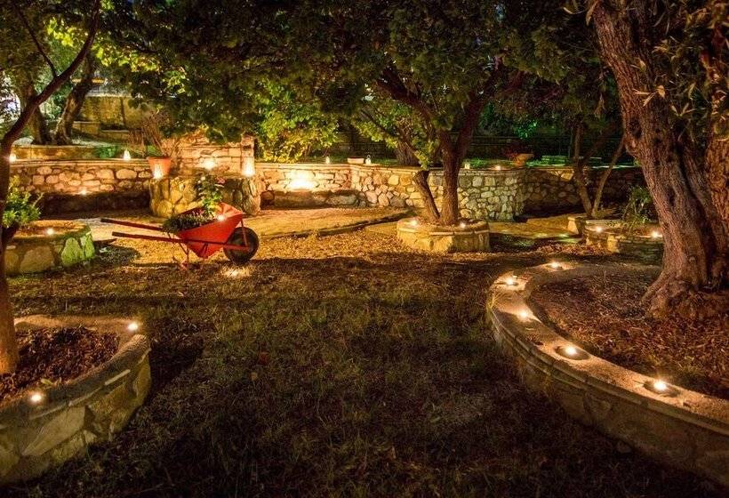 פנסיון Naftilos Skiathos