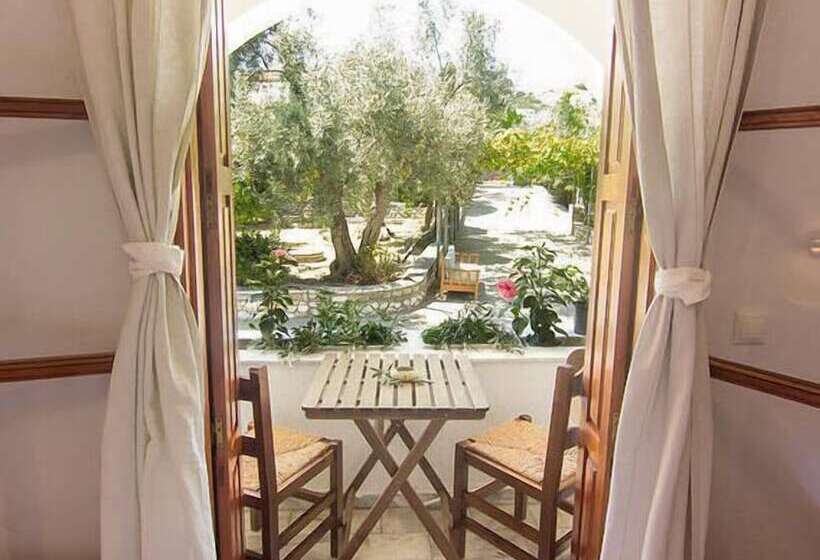 פנסיון Naftilos Skiathos