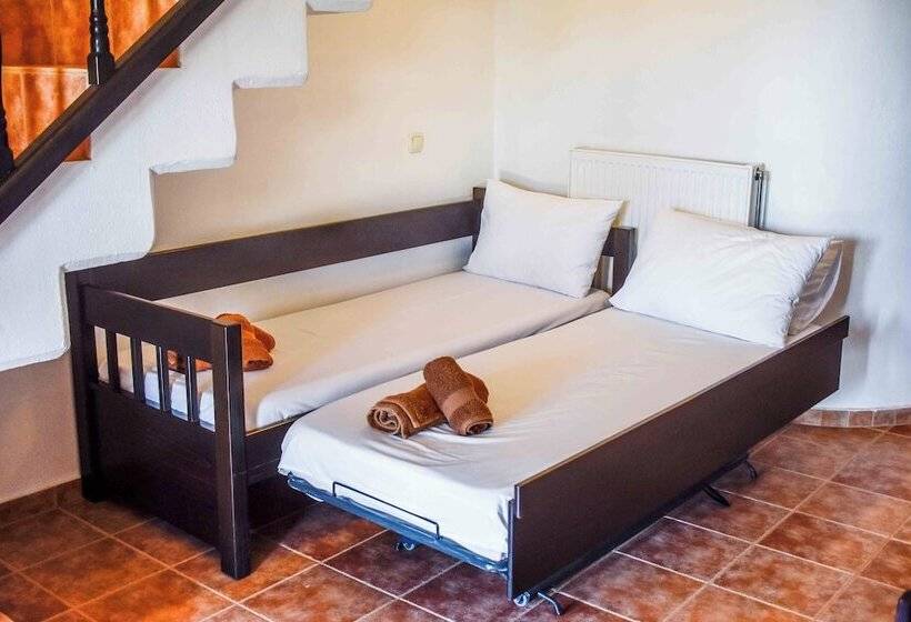 פנסיון Skiathos Holiday House