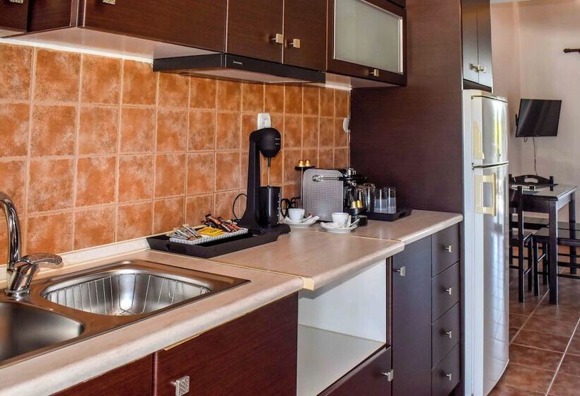 פנסיון Skiathos Holiday House