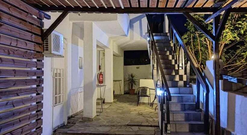 פנסיון Skiathos Holiday Resort