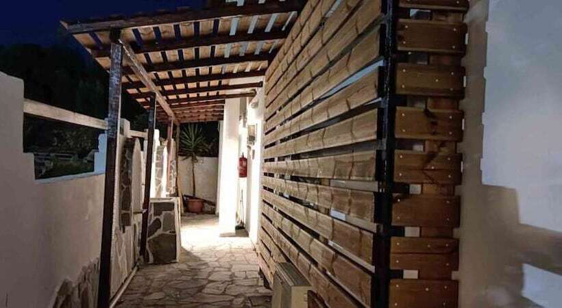 פנסיון Skiathos Holiday Resort