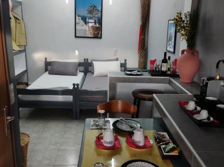 פנסיון Skiathos Holiday Resort