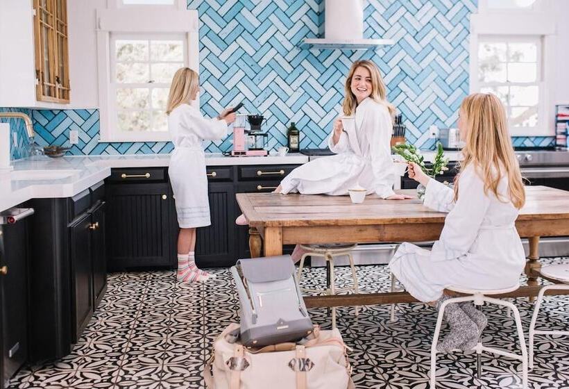 Пансион The Frenchie