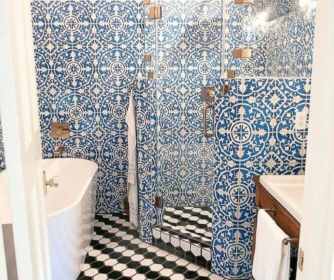 Пансион The Frenchie