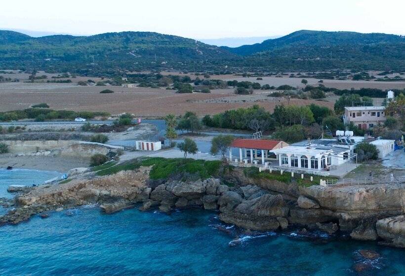 Пансион Theresa Hotel At Karpaz Peninsula
