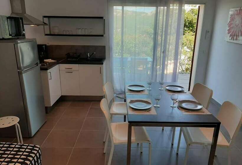 إقامة Sole Di Dume