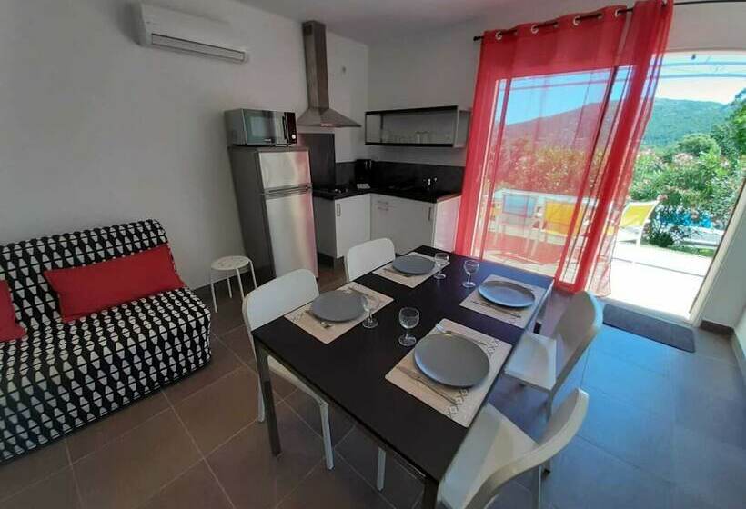 إقامة Sole Di Dume