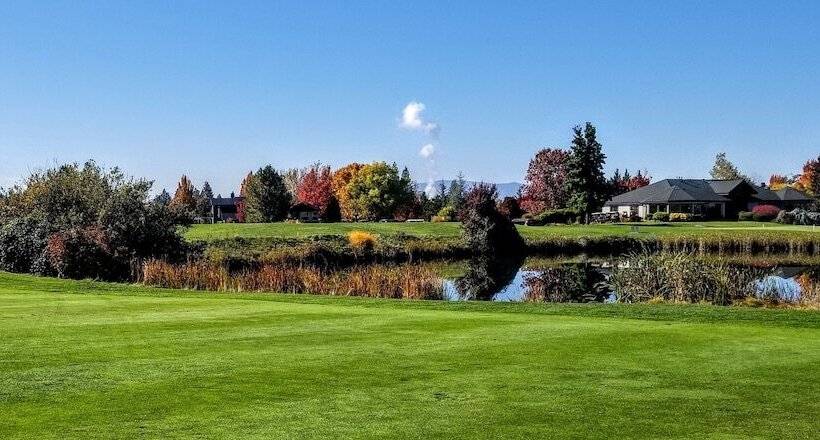 Resort At Eagle Point