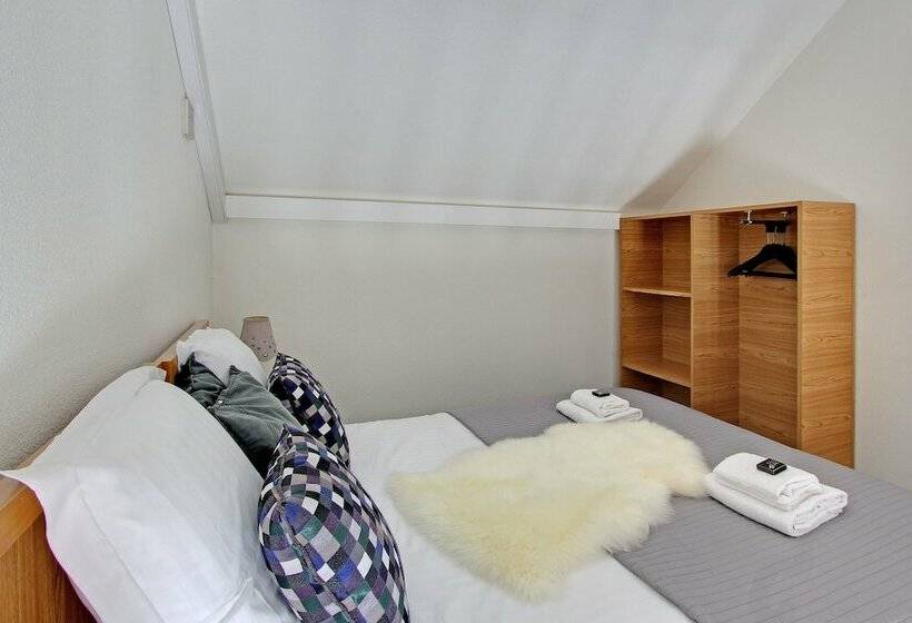 Short Stay Group Residence Les Lilas Serviced Apartments