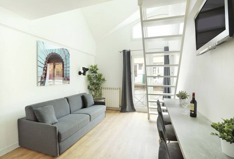 Short Stay Group Residence Les Lilas Serviced Apartments