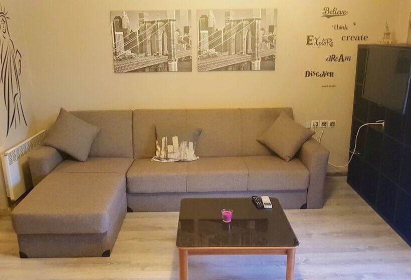 Ts George S Apartments By The Airport