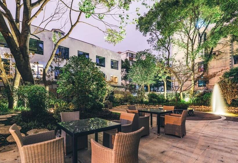 Atour Hotel Taihe Road Guyuan