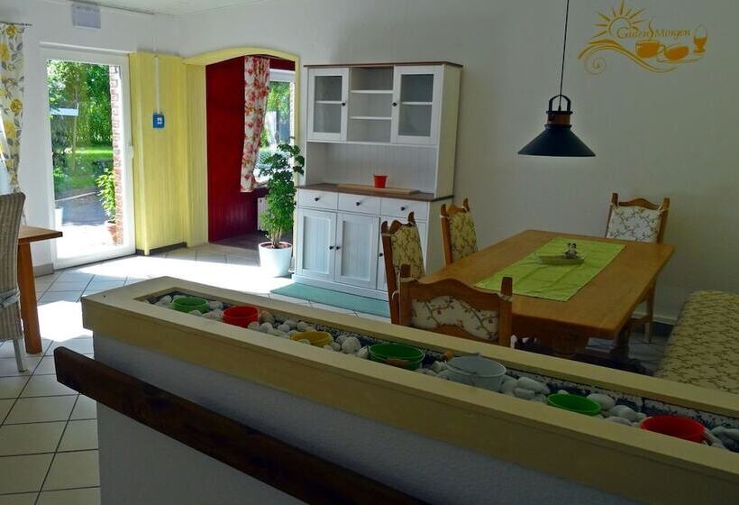 Bed and Breakfast Dat Lütte Nest