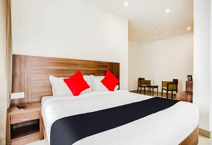 Capital O 60558 Hotel Midhuna International