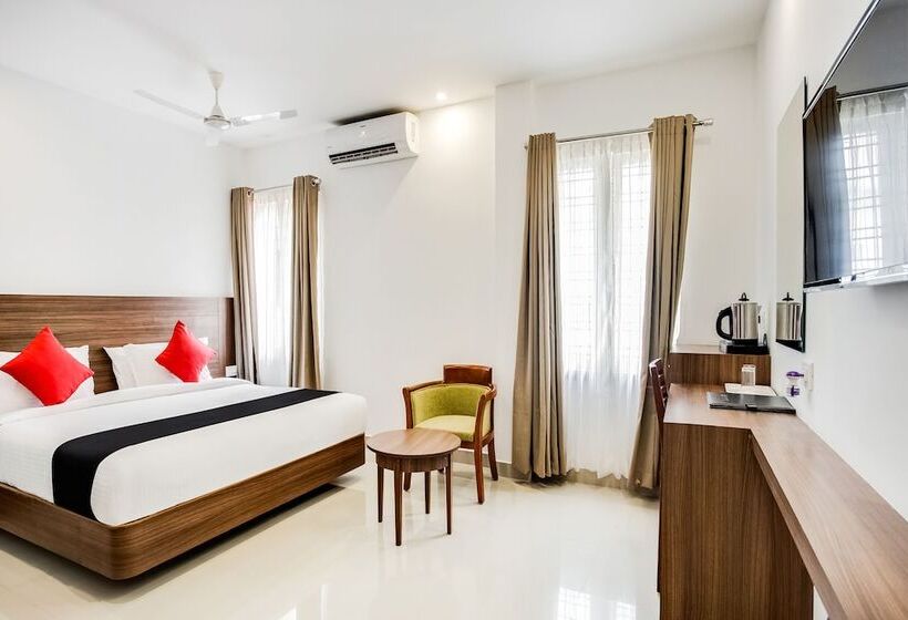 Capital O 60558 Hotel Midhuna International