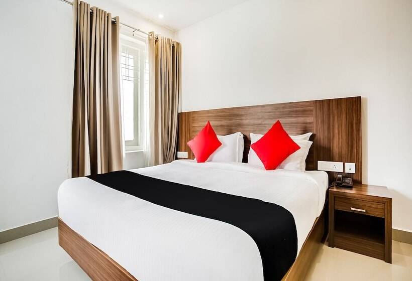 Capital O 60558 Hotel Midhuna International