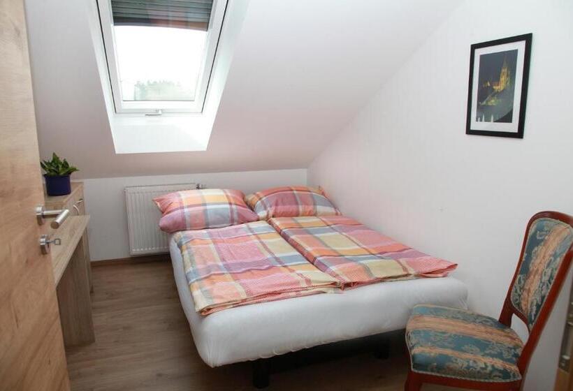 Ferienwohnungen Stöckl