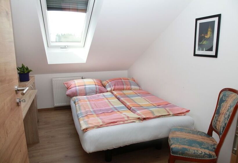 Ferienwohnungen Stöckl