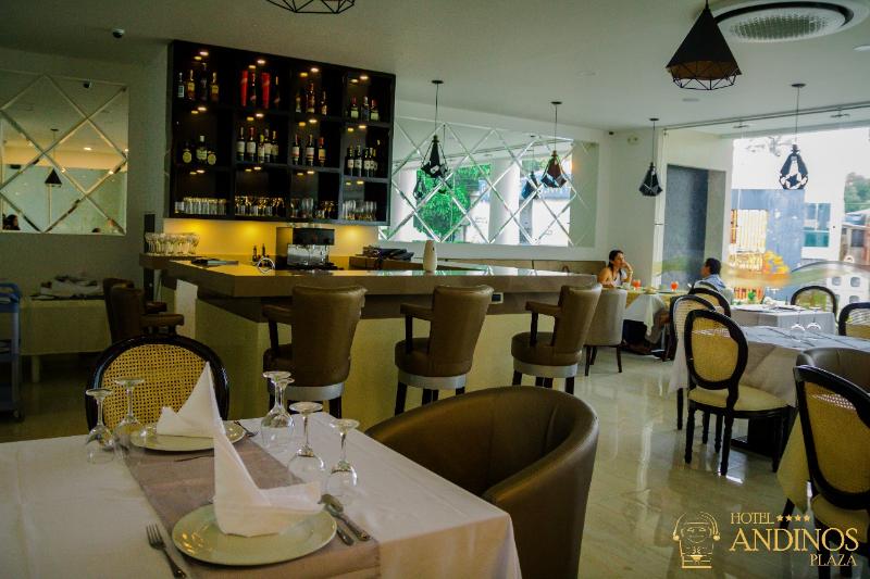 هتل Andinos Plaza Florencia