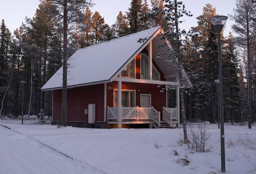 هتل Baza Otdyha Lesnaya