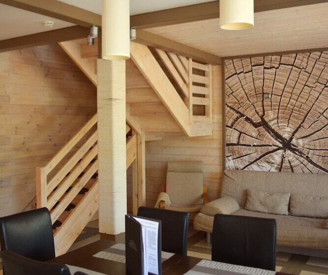 هتل Baza Otdyha Lesnaya